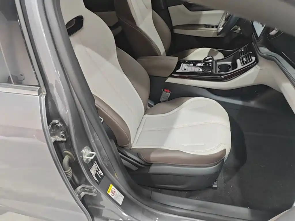 BYD Qin PLUS 2025 — фото 25