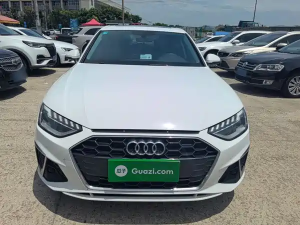 Audi A4L 2020