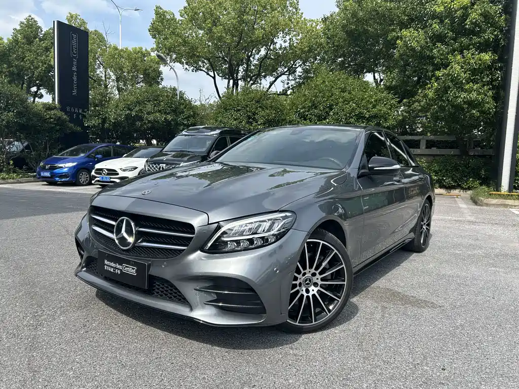 Mercedes-Benz C-Class 2019