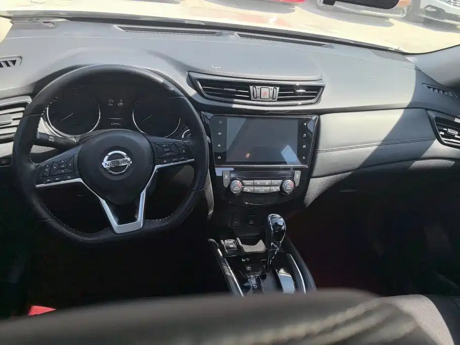 Nissan X-Trail 2019 — фото 12