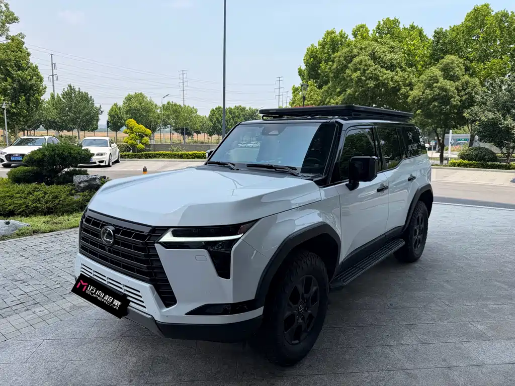 Lexus GX 2025