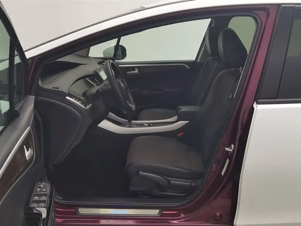 Honda Jade 2018 — фото 10