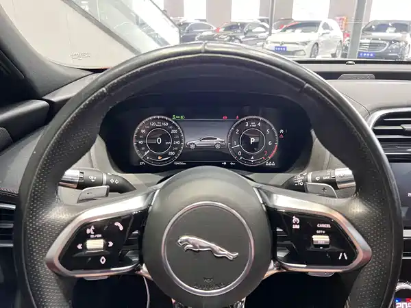 Jaguar XEL 2023