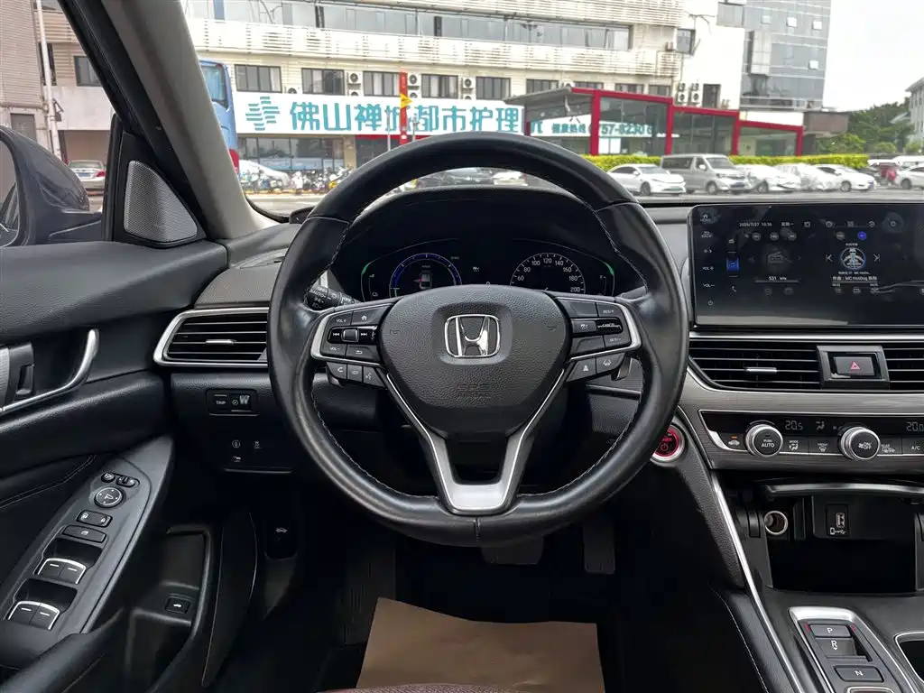Honda Accord 2023 — фото 13