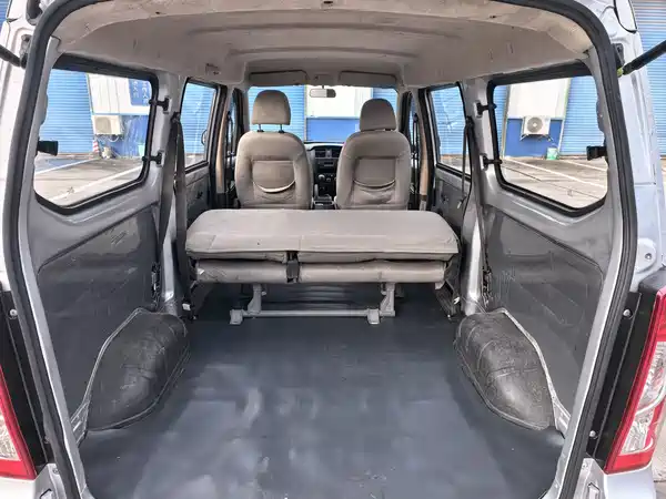 Wuling Rongguang 2020