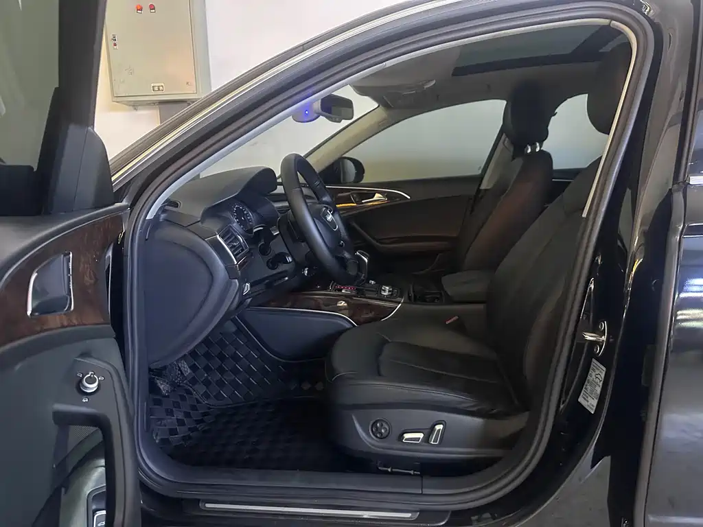 Audi A6L 2016