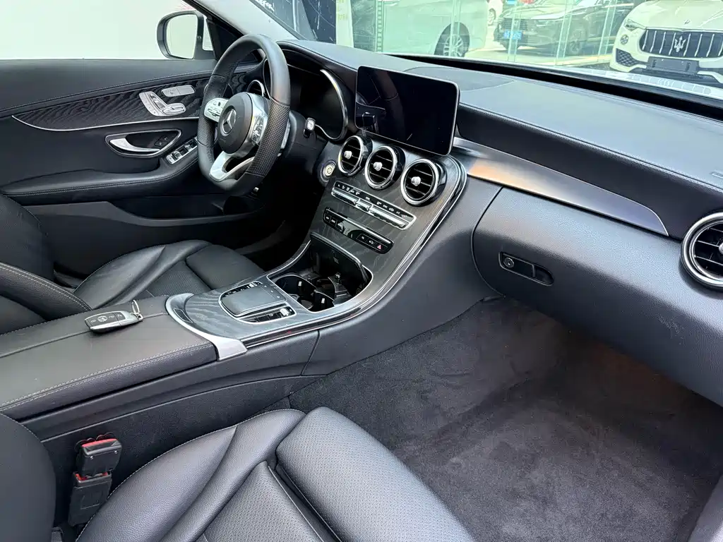 Mercedes-Benz C-Class 2021 — фото 15