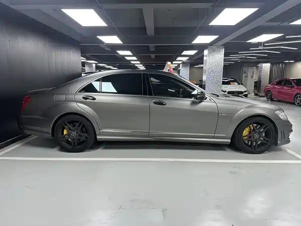 Mercedes-Benz S-Class AMG 2012