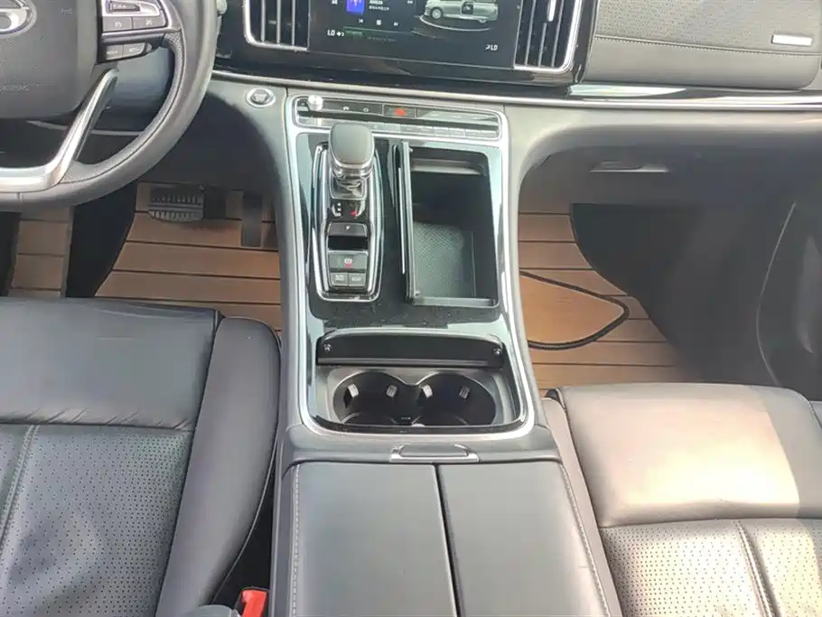 GAC Motor Trumpchi M8 2020 — фото 16