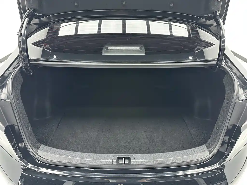 Toyota Levin 2022 — фото 17