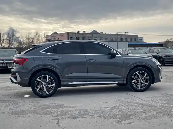 Audi Q3 Sportback 2021