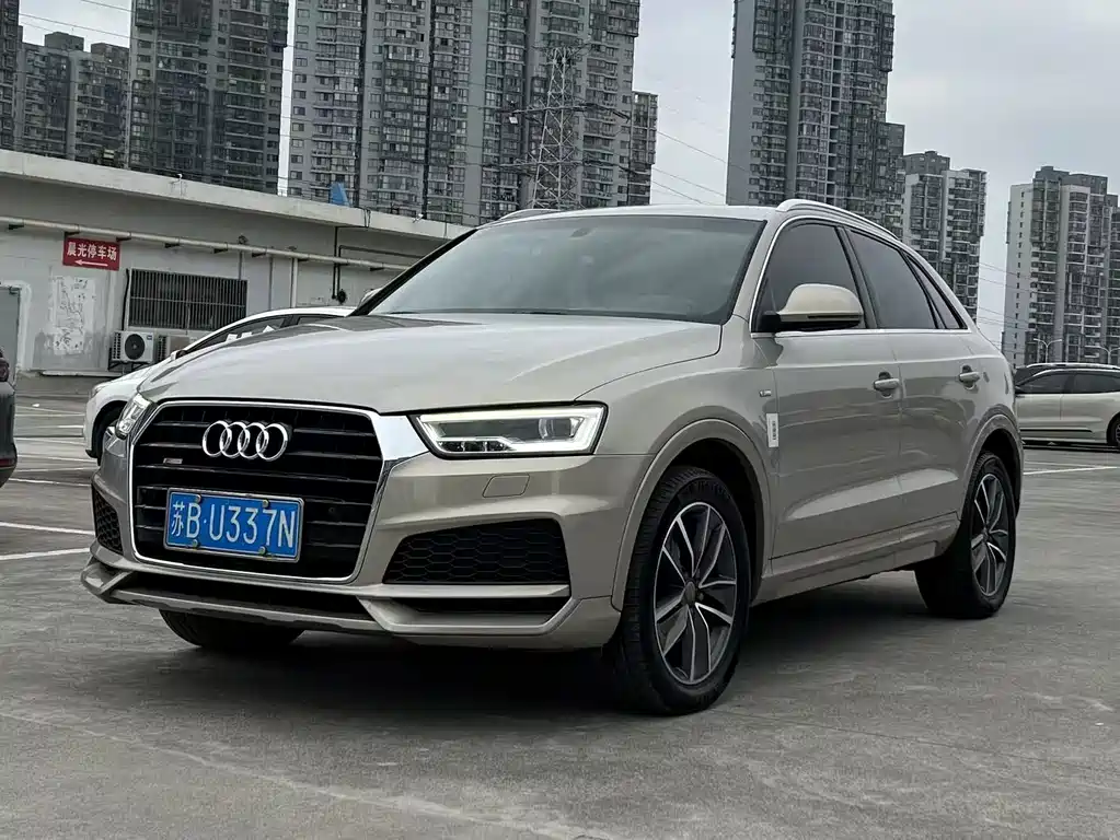 Audi Q3 2019 — фото 2