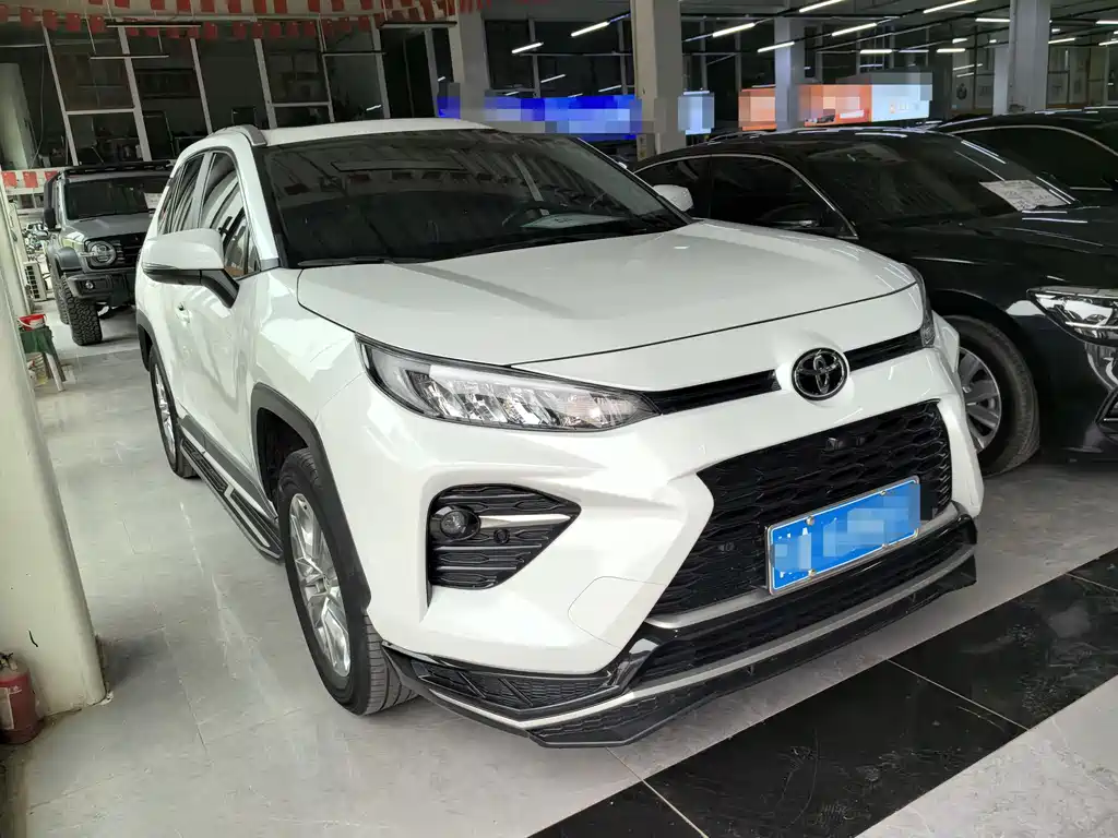 Toyota Wildlander 2022 — фото 3
