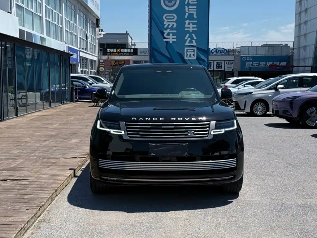 Land Rover Range Rover 2025 — фото 2