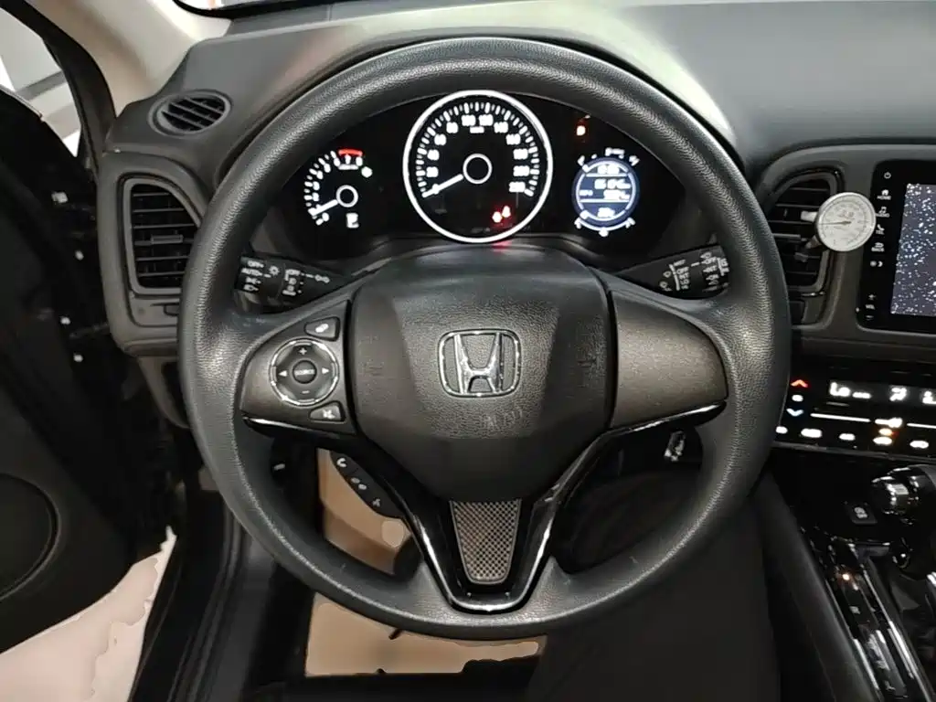 Honda Vezel 2022 — фото 11