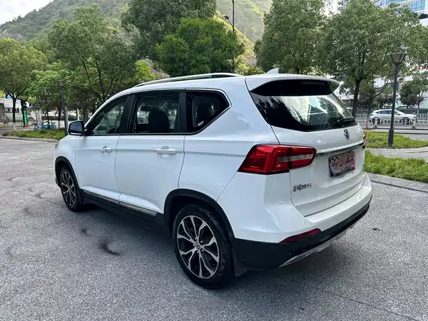 Dongfeng Jingyi X5 2018