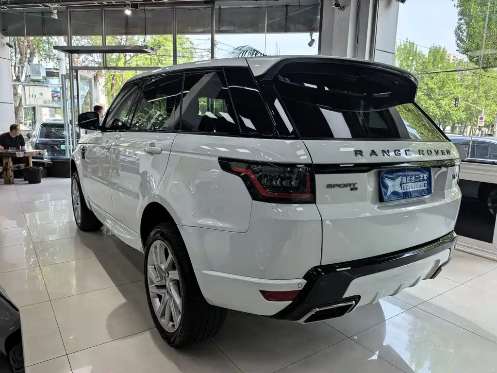 Land Rover Sport 2020 — фото 6
