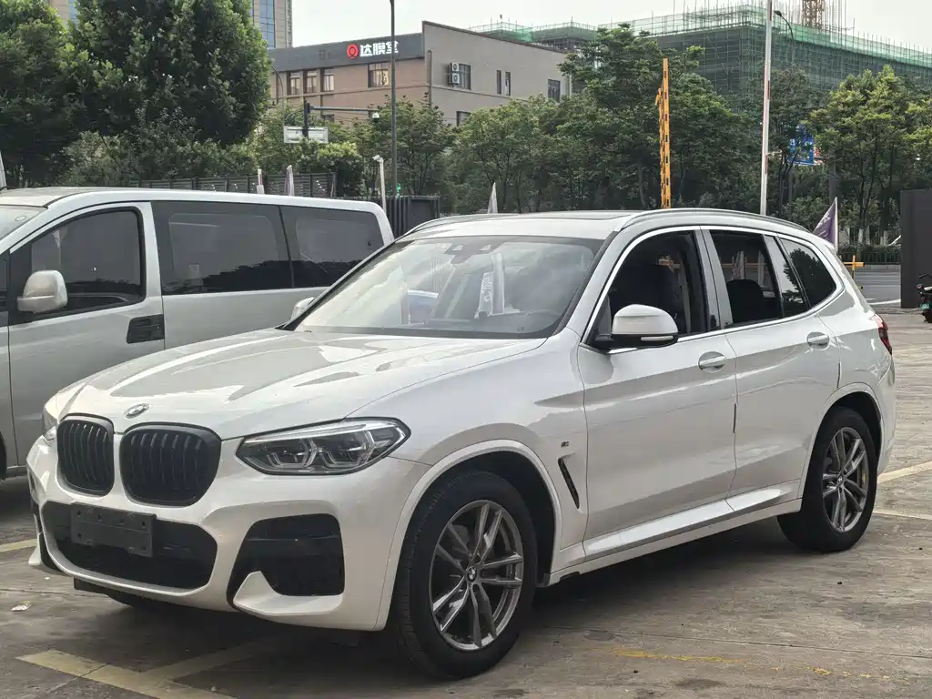 BMW X3 2021 — фото 1