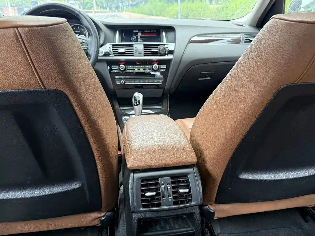 BMW X4 2015 — фото 10