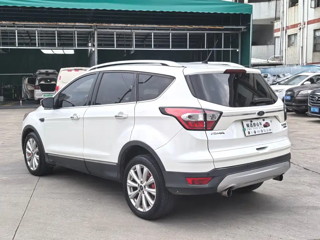 Ford Kuga 2017 — фото 6