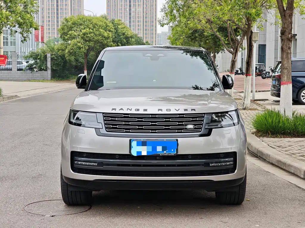 Land Rover Range Rover 2024 — фото 2