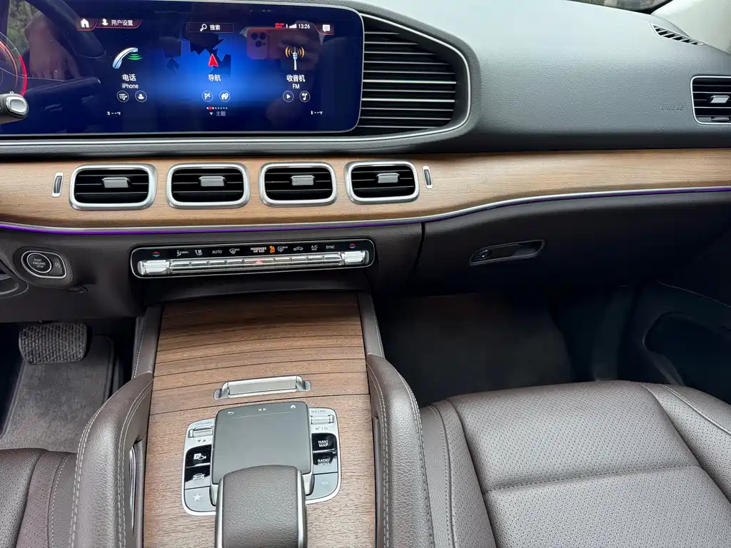 Mercedes-Benz GLE 2020 — фото 19