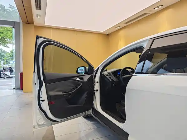 Ford Focus 2015