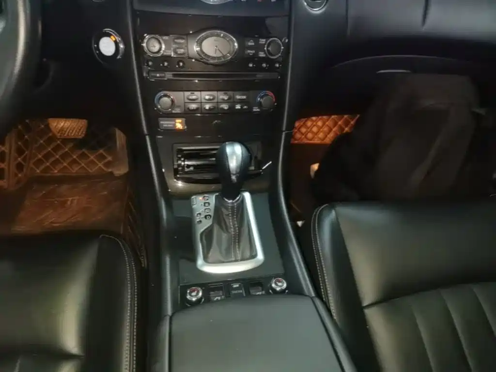 Infiniti QX50 2015 — фото 14