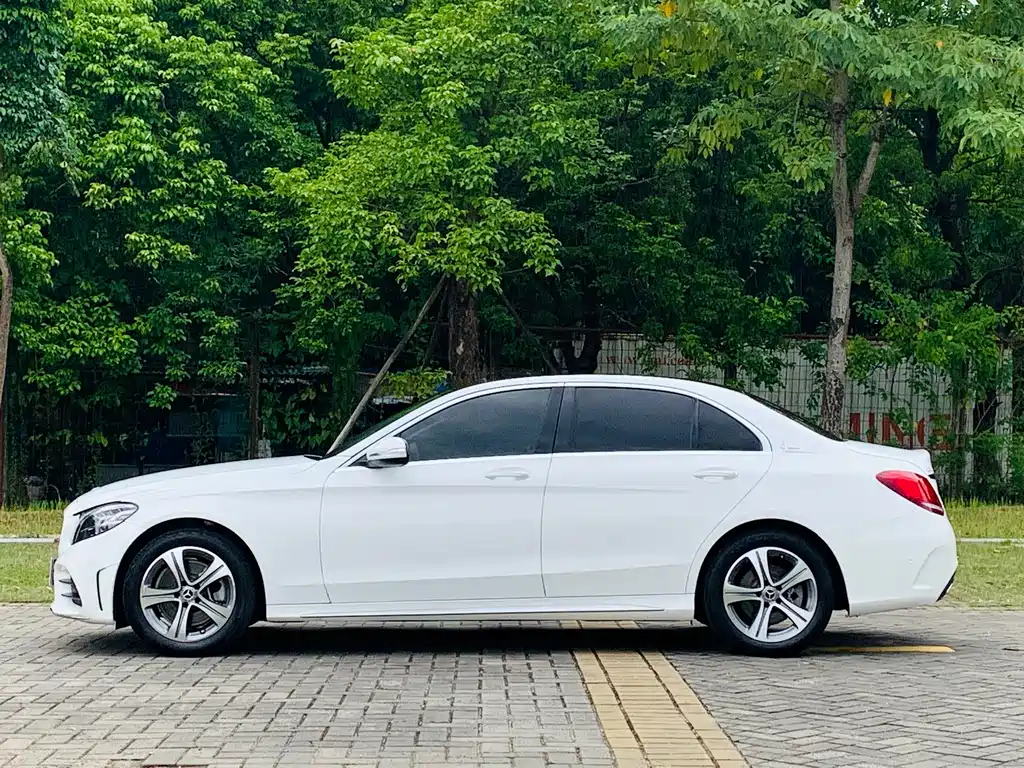 Mercedes-Benz C-Class 2021 — фото 3