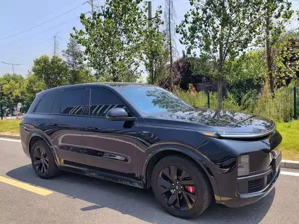 Li Auto L8 2024