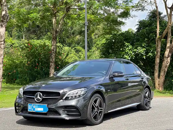 Mercedes-Benz C-Class 2021
