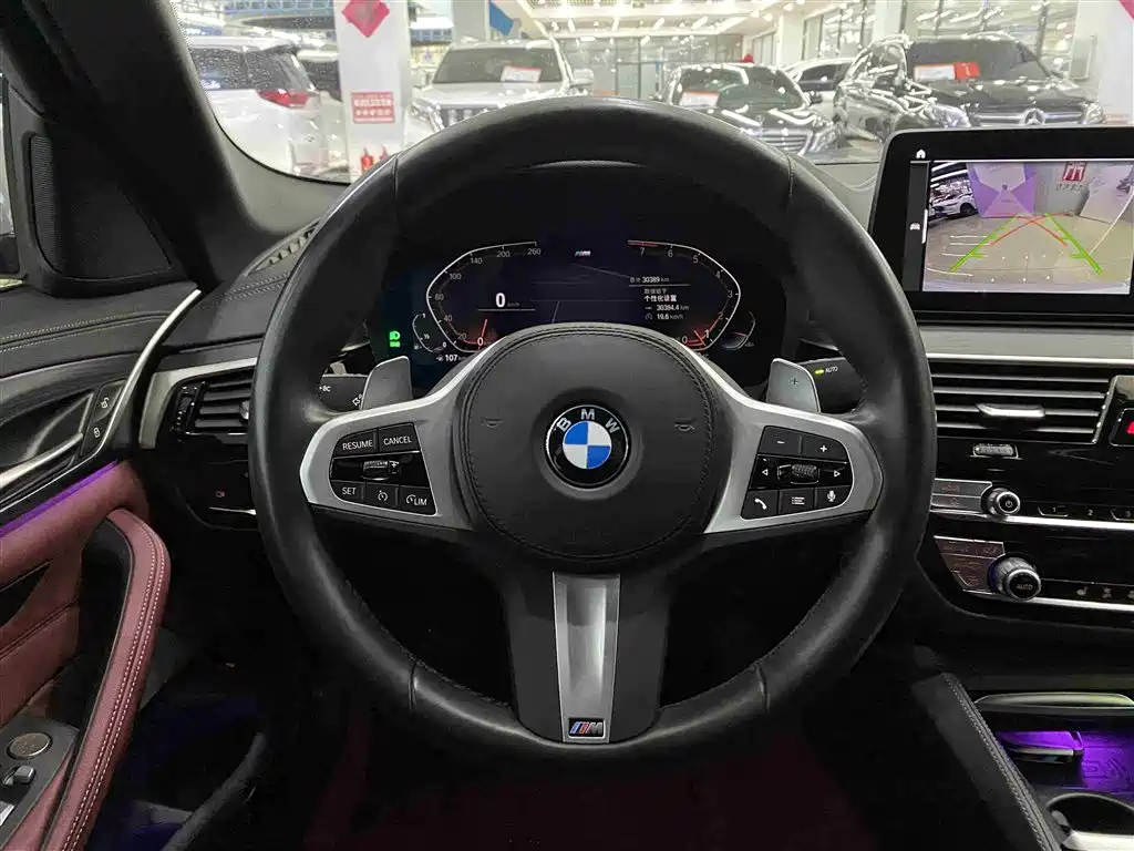 BMW 5 Series 2023 — фото 12