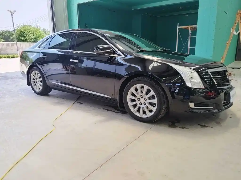 Cadillac XTS 2016 — фото 3