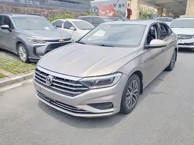 Volkswagen Sagitar 2020