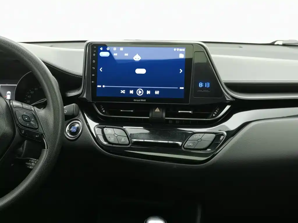 Toyota C-HR 2020 — фото 12