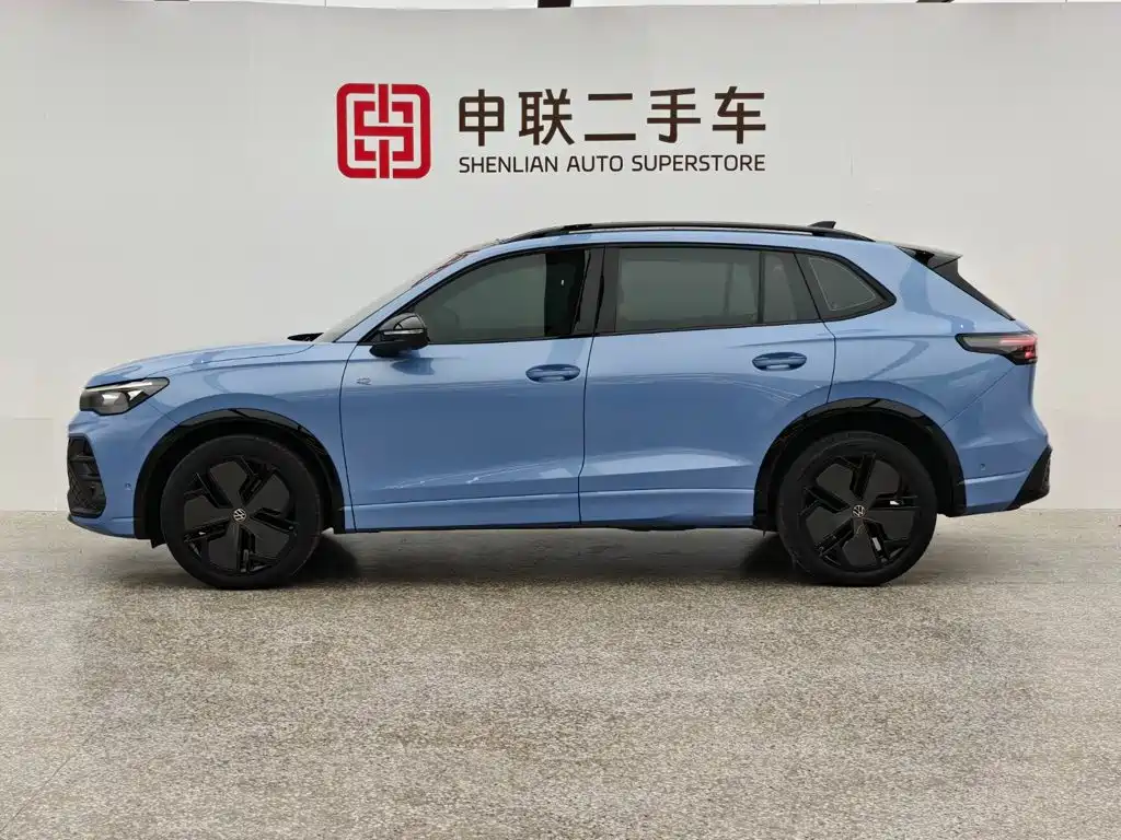 Volkswagen Tiguan L 2024