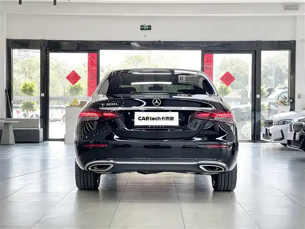 Mercedes-Benz E-Class 2023