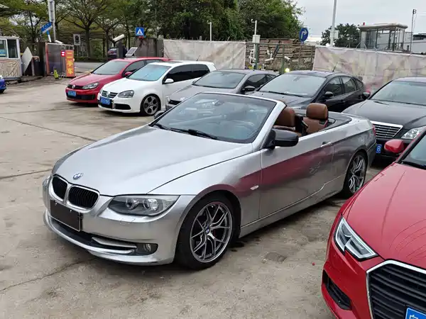 BMW 3 Series 2011