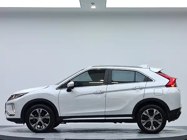 Mitsubishi Yige 2021