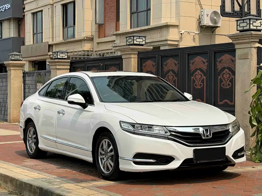 Honda Spirior 2018 — фото 3