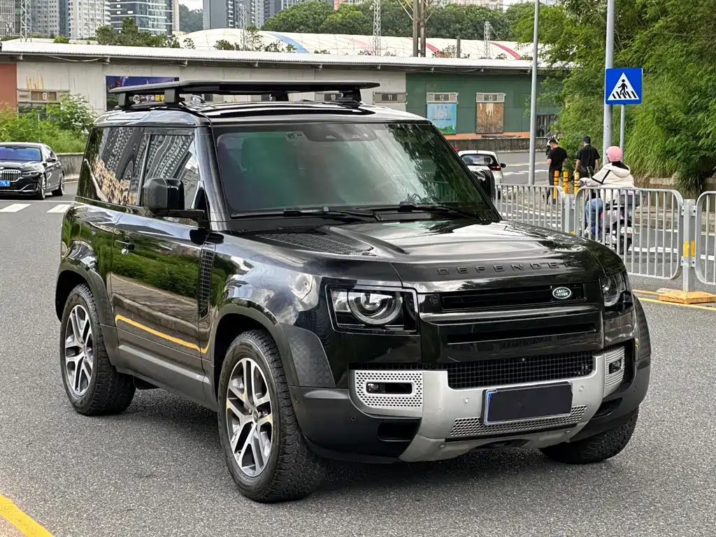 Land Rover Defender 2022 — фото 4