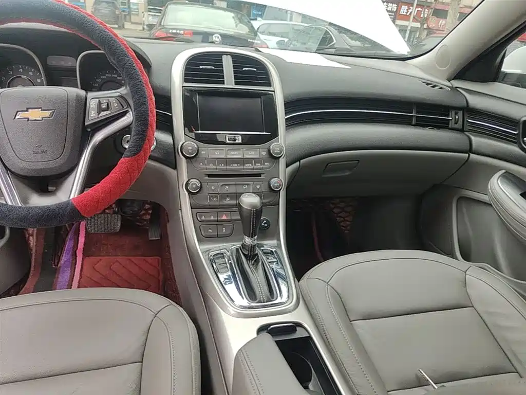 Chevrolet Malibu 2015 — фото 13