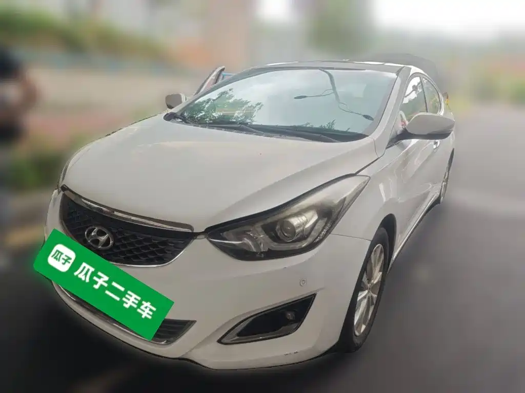 Hyundai Elantra 2016