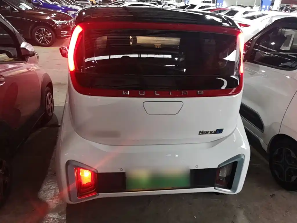 Wuling Nano EV 2022 — фото 6