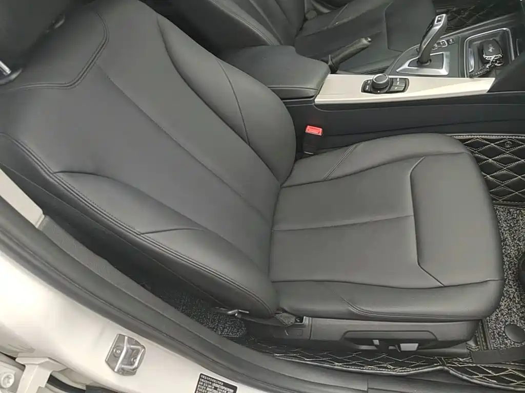 BMW 3 Series 2015 — фото 25