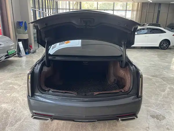 Cadillac CT6 2024