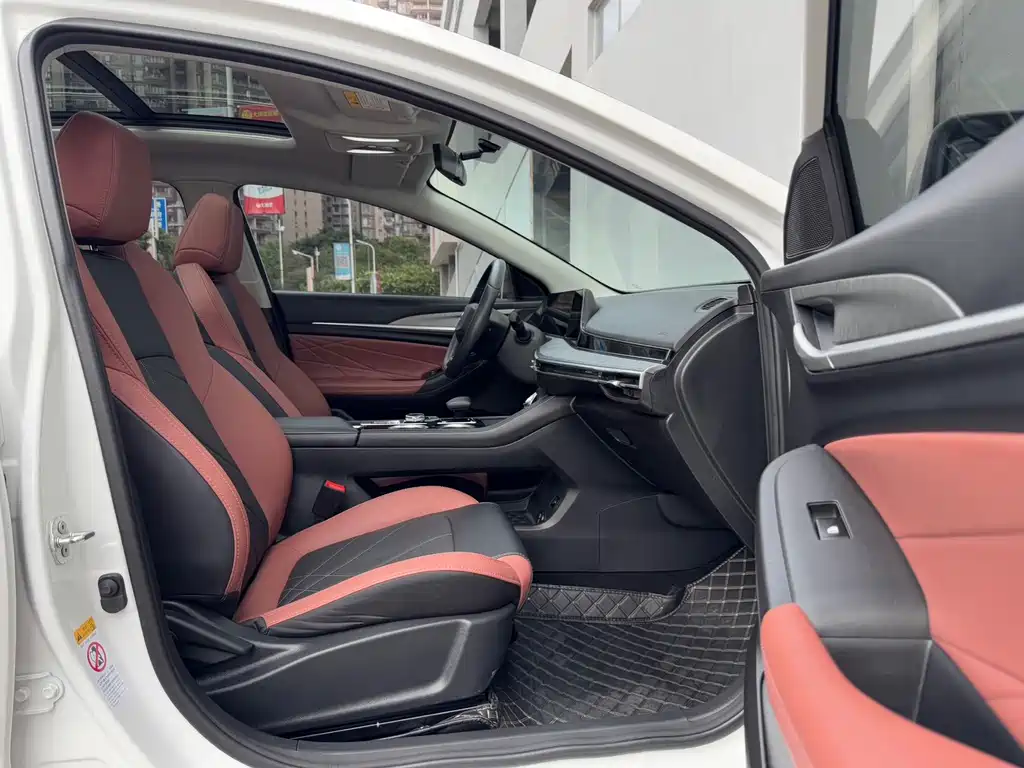 Changan Escape 2023 — фото 15