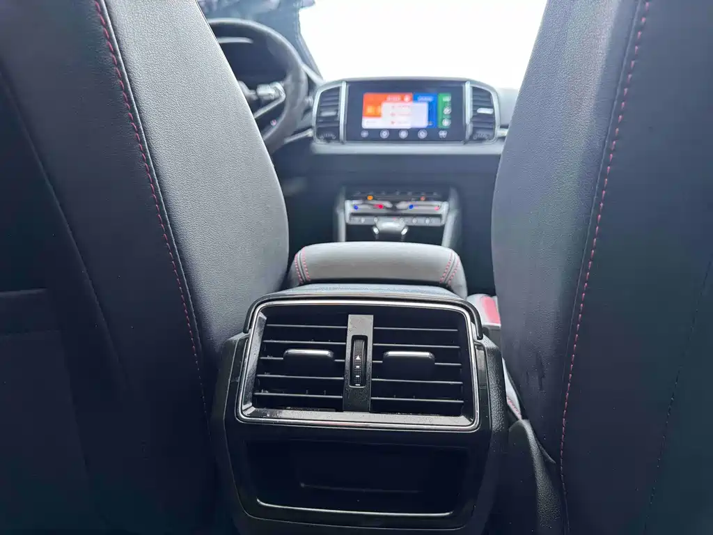 Skoda Korok 2023 — фото 18