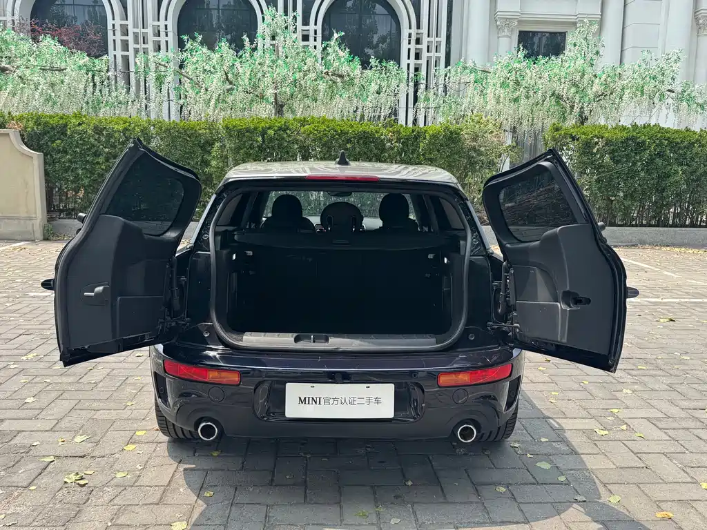 MINI Clubman 2019 — фото 2