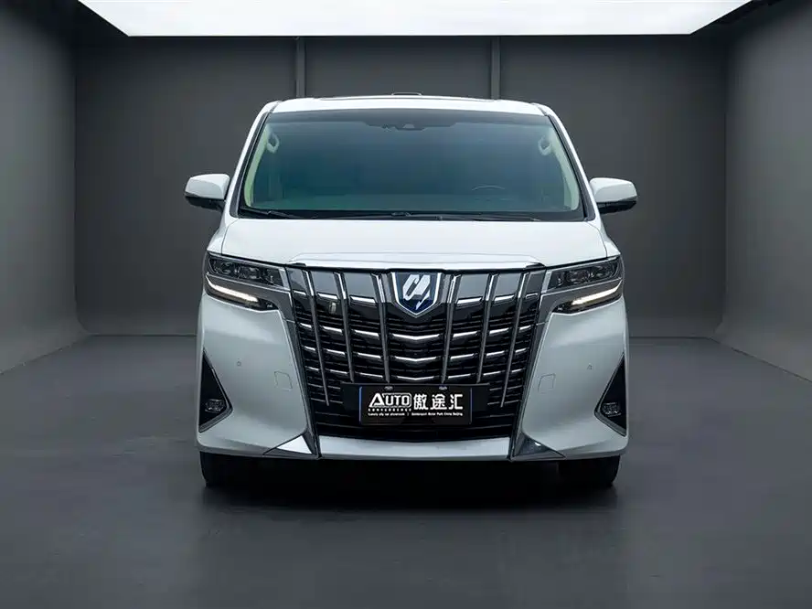 Toyota Alphard 2020 — фото 2